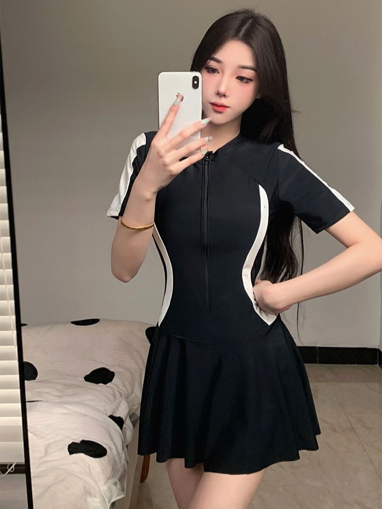 2026 New Women's Modest One Pi - Spa & Wellness Retreat 评论和价格